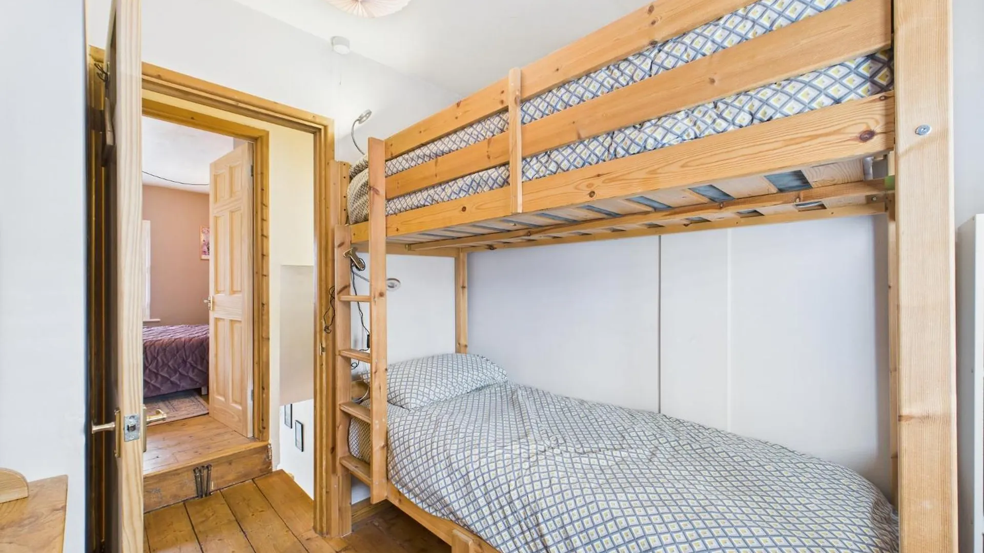 King Street Apartment Cheltenham